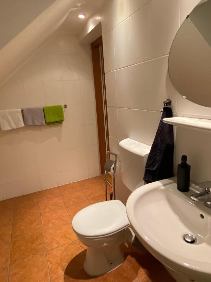 Apartment In BRE Екстериор снимка